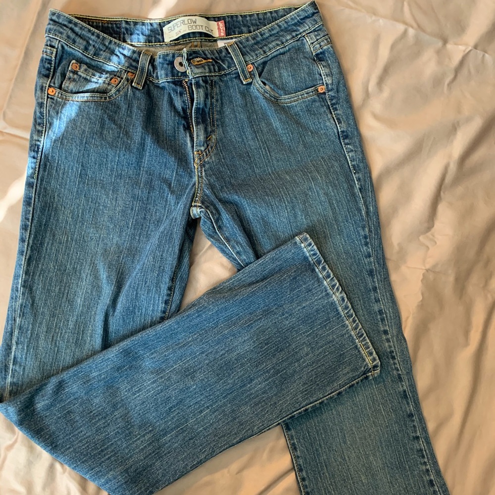 Levi’s 518 jeans